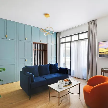 アパート Chic -2br-6p- Invalides パリ